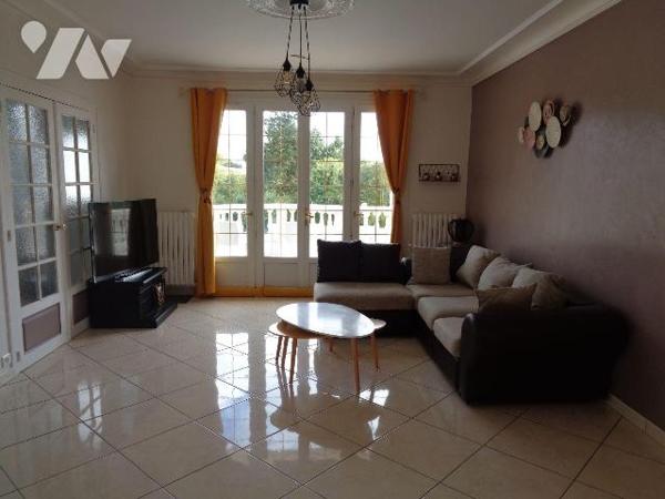 SEVREMONT - A quelques minutes des Herbiers et du Puy du Fou, découvrez cette charmante maison ...