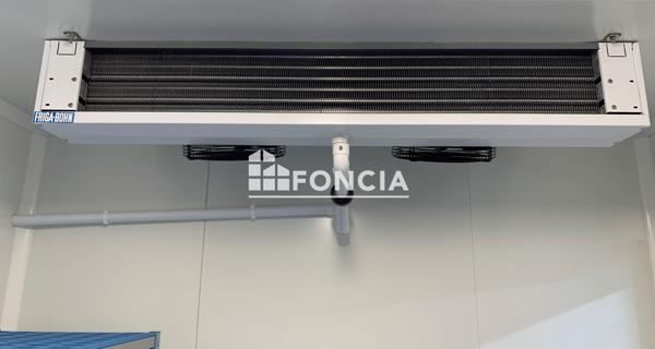 À vendre Local commercial 273 m² - Niort 79000