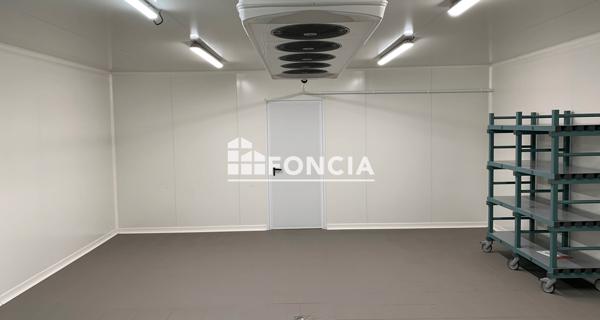 À vendre Local commercial 273 m² - Niort 79000