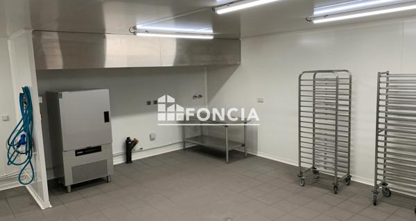 À vendre Local commercial 273 m² - Niort 79000