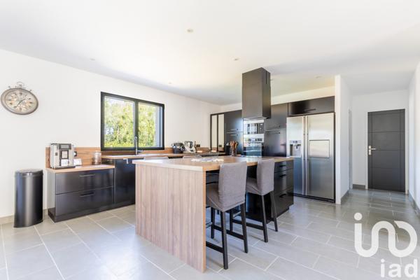 Maison à vendre 6 pièces 195 m² Breuillet