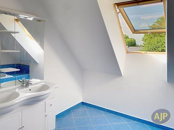 Location maison Treillieres : 1 350 € - AJP Immobilier Saint Herblain