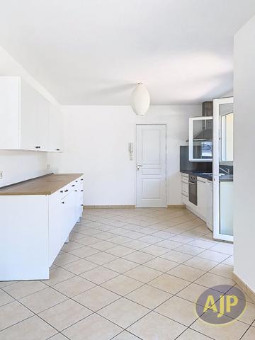 Location maison Treillieres : 1 350 € - AJP Immobilier Saint Herblain