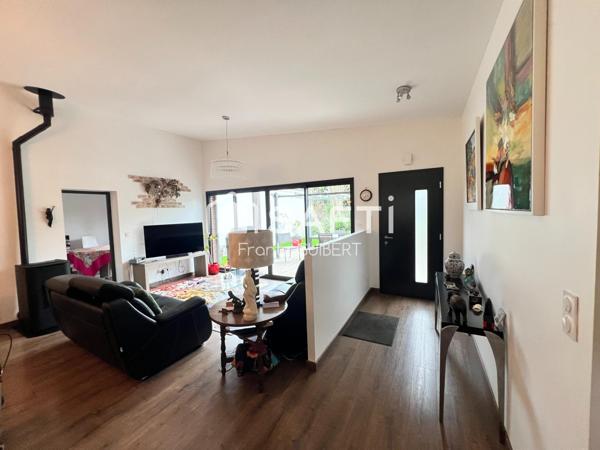 Maison ossature bois 2020 lumineuse et économique