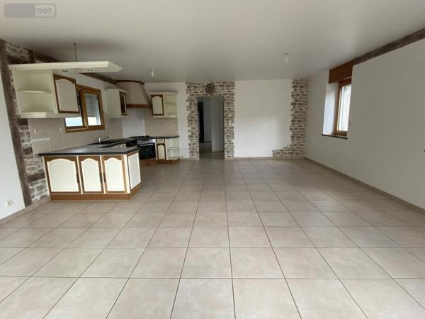 Maison à louer à La Motte dans les Côtes-d'Armor (22600), ref : 22110-L386