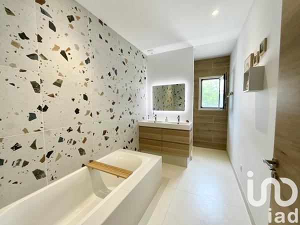 Maison à vendre 4 pièces 170 m² Deaux