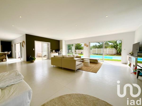 Maison à vendre 4 pièces 170 m² Deaux