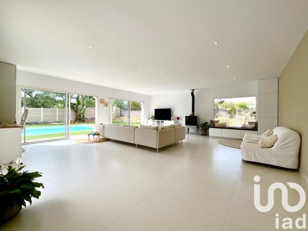 Maison à vendre 4 pièces 170 m² Deaux