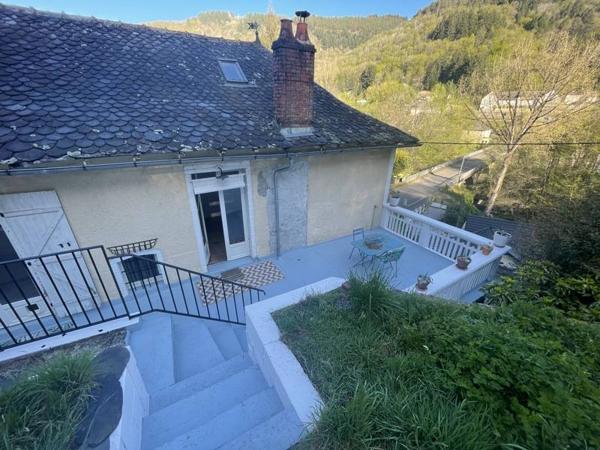 Maison à vendre |  Laval-de-Cère |  10 pièces | 171 m²