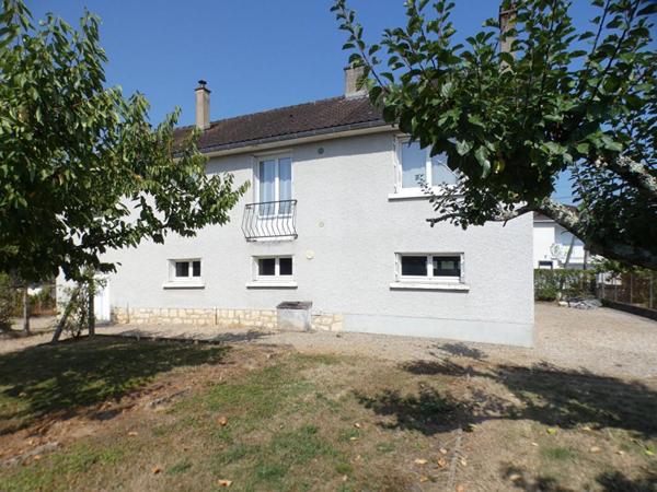 Maison Terrasson Lavilledieu 3 chambres avec sous-sol