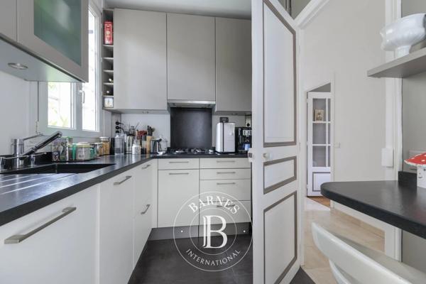 La Garenne-Colombes, Maison 4 Chambres -  126 m² à vendre