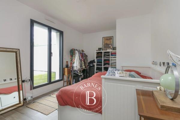 Villiers-sur-Orge, Maison 4 Chambres -  235 m² à vendre