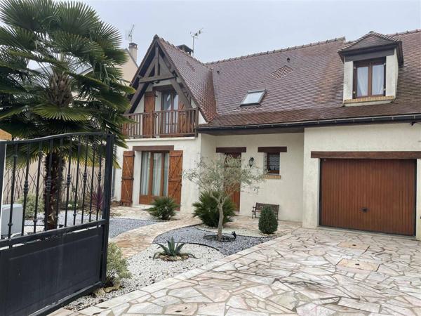 Maison Pontault Combault 6 pièce(s) 110 m2