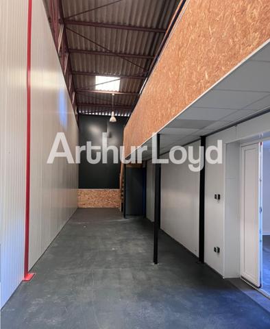 Locaux d'activité / Bureaux - À Louer - IFS