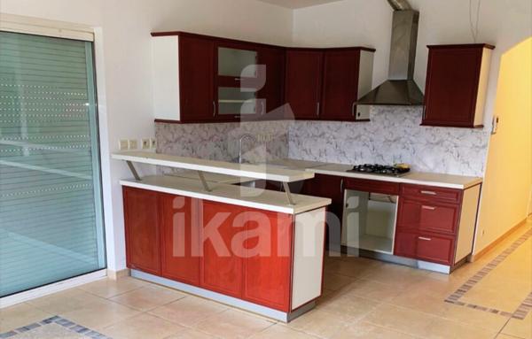 Local D'activité de 730 m²