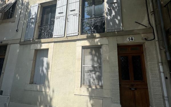 Immeuble à vendre    8 pièces •  Castelnaudary