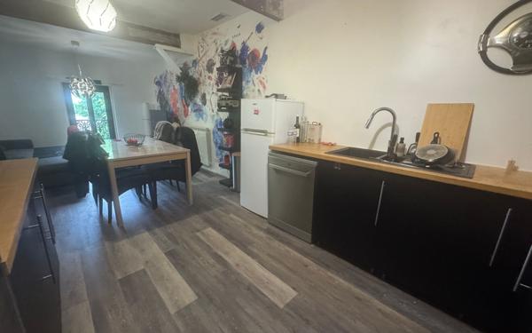 Immeuble à vendre    8 pièces •  Castelnaudary