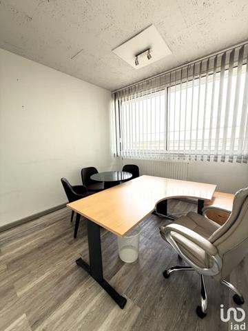 Location bureaux 80 m² La Celle-Saint-Cloud