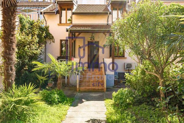Maison 5 pièces                                        - 38100 Grenoble Réf : 21621