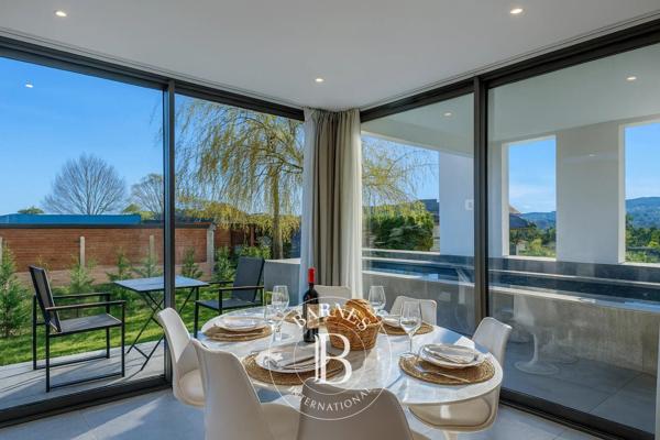Annecy, Maison 3 Chambres -  115 m² à vendre