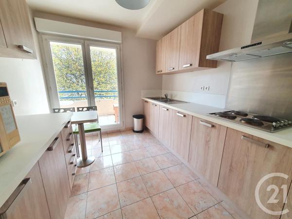 Appartement F3 à vendre  3 pièces - 77,13 m2 L ISLE ADAM - 95