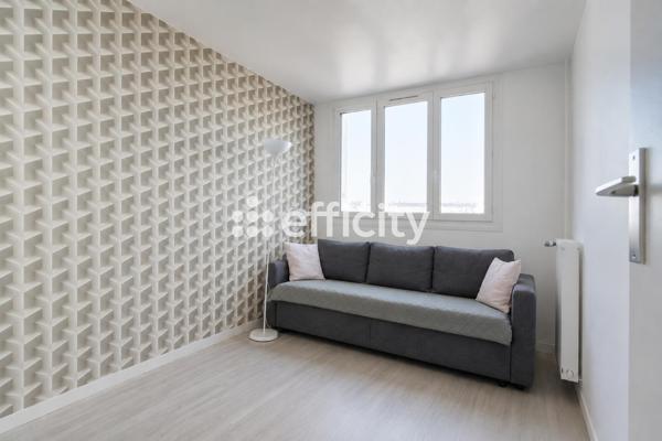 Appartement
         3 pièces
        - 69 m² Exclusivité 185 000 € *
