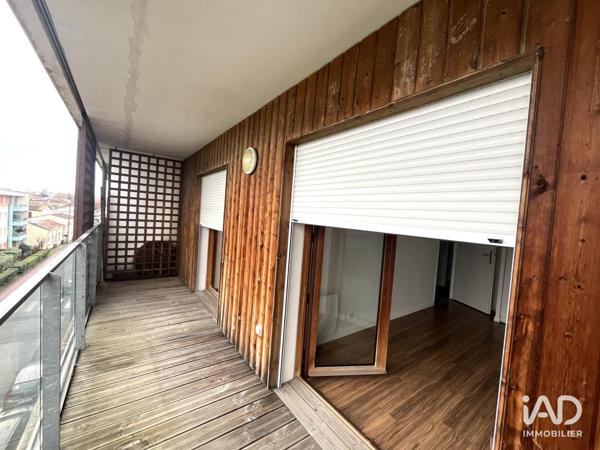 Location appartement 4 pièces 89 m² Mérignac