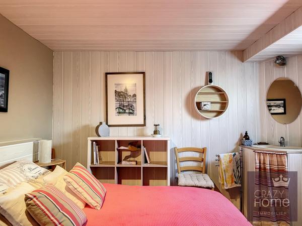 Maison
                                                                                                                                                                                                                                                                                                                        5 pièce(s)                                                                                                                                                                                                          4 chambre(s)                                                                                                                                                                                                          110  m²