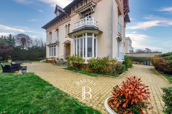 Ablon-sur-Seine, Maison 5 Chambres -  478 m² à vendre