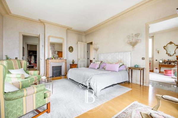 Ablon-sur-Seine, Maison 5 Chambres -  478 m² à vendre