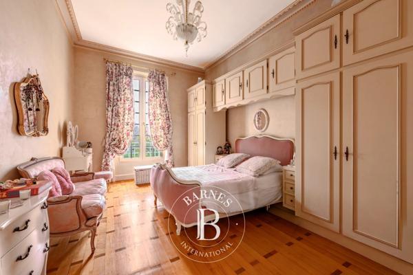 Ablon-sur-Seine, Maison 5 Chambres -  478 m² à vendre