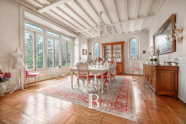 Ablon-sur-Seine, Maison 5 Chambres -  478 m² à vendre