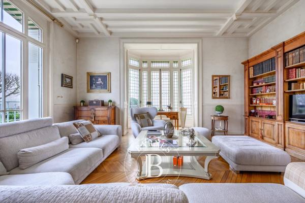 Ablon-sur-Seine, Maison 5 Chambres -  478 m² à vendre