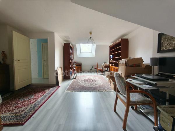 Maison à vendre 7 pièces Proche de VENDOME (41)