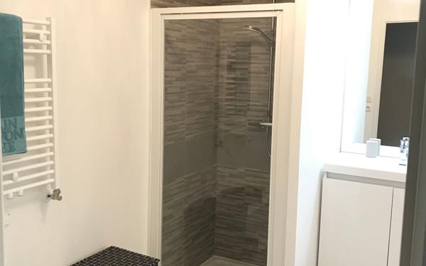 Appartement à vendre    1 pièce • 22 m2 Talence