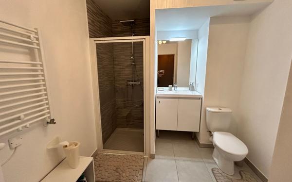 Appartement à vendre    1 pièce • 22 m2 Talence