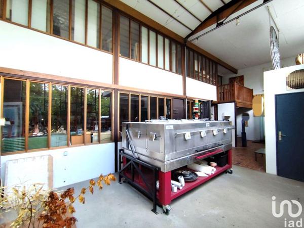 Atelier à vendre 166 m² Thivars