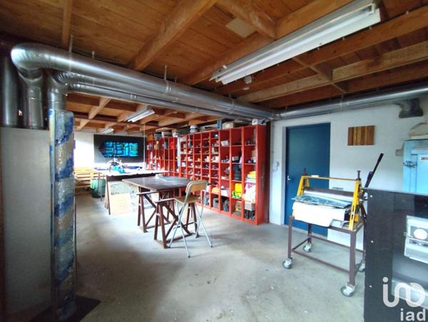 Atelier à vendre 166 m² Thivars