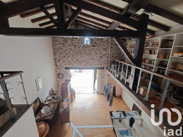 Longère 5 pièces de 313 m² à Divatte-sur-Loire (44450)