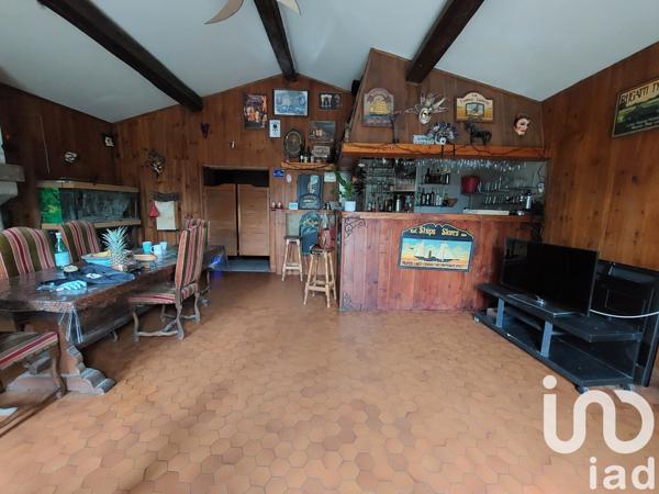 Longère 5 pièces de 313 m² à Divatte-sur-Loire (44450)