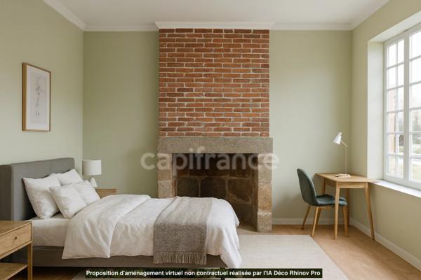 À vendre – Ancien presbytère à réinventer, 10 min de Vire Normandie.