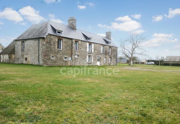 À vendre – Ancien presbytère à réinventer, 10 min de Vire Normandie.