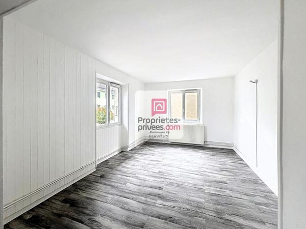 Maison 3 appartements Ugine 13 pièces  200 m2