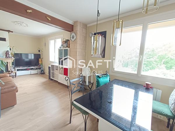 Maison indépendante avec sous-sol total