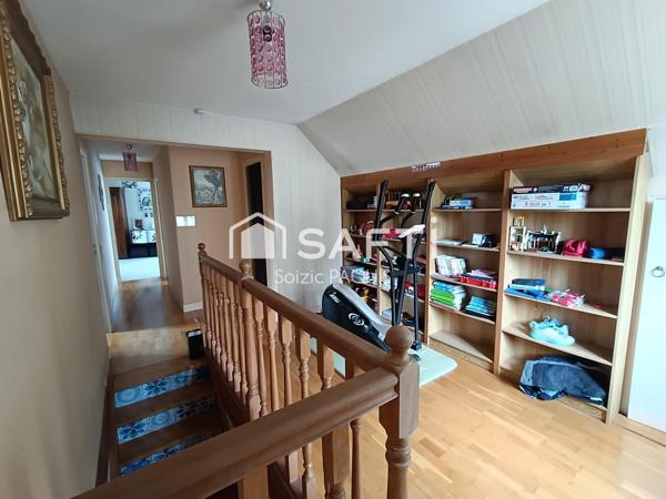 Maison indépendante avec sous-sol total