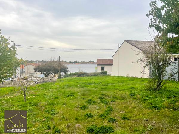 CERIZAY CENTRE-VILLE - Terrain à bâtir 538 m²