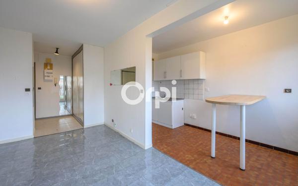 Appartement à vendre    2 pièces • 38 m2 Armentières