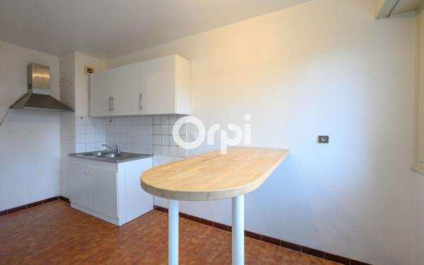 Appartement à vendre    2 pièces • 38 m2 Armentières