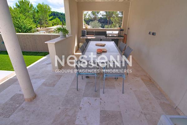 Maison Draguignan 5 pièces 155 m2 + couloir de nage 12X3 + garage sur terrain de 4092m²