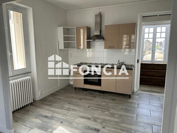 Location Maison 4 pièces 108 m² - 121 AVENUE CAMILLE PAGE Chatellerault 86100